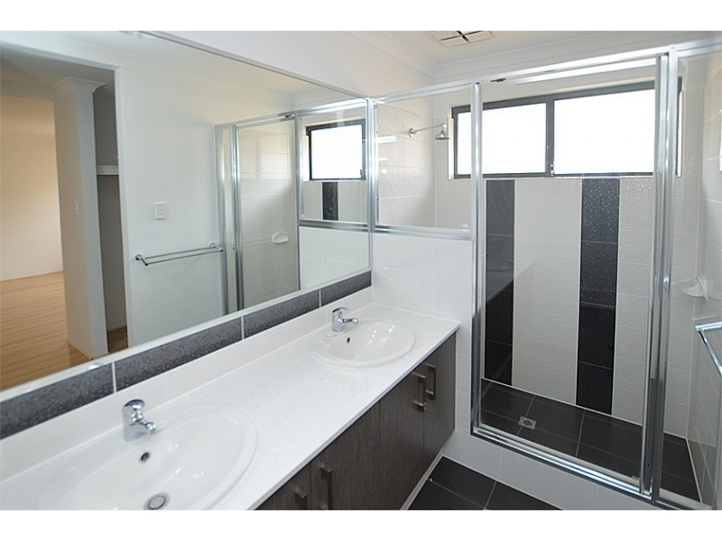 5 Duffield Loop, Southern River WA 6110