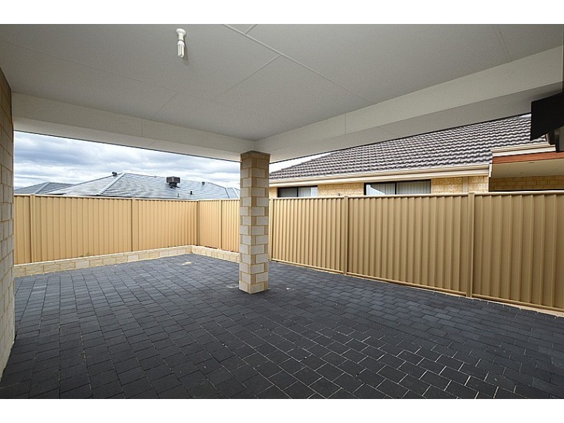 5 Duffield Loop, Southern River WA 6110