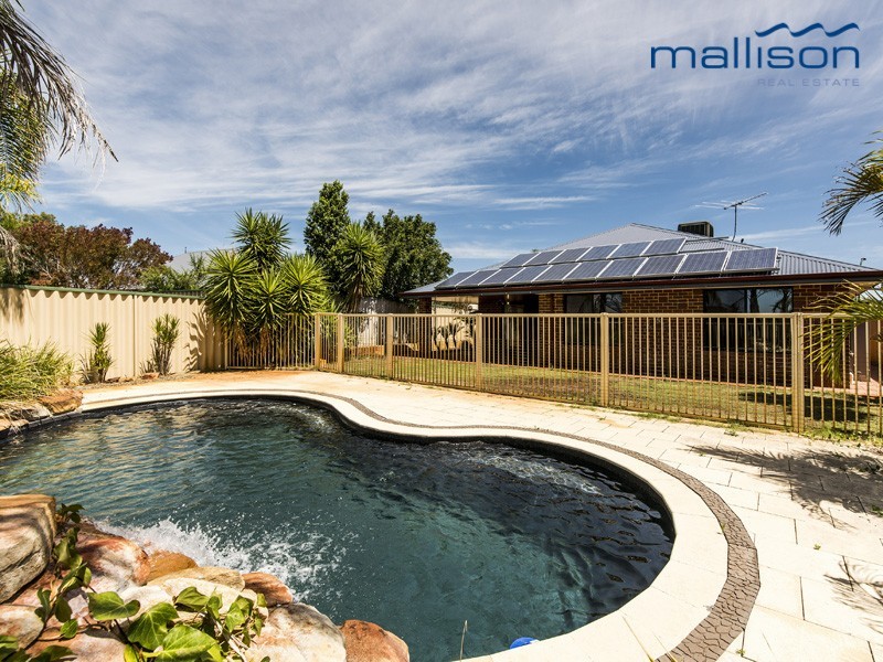 32 Moombaki Avenue, Bertram WA 6167