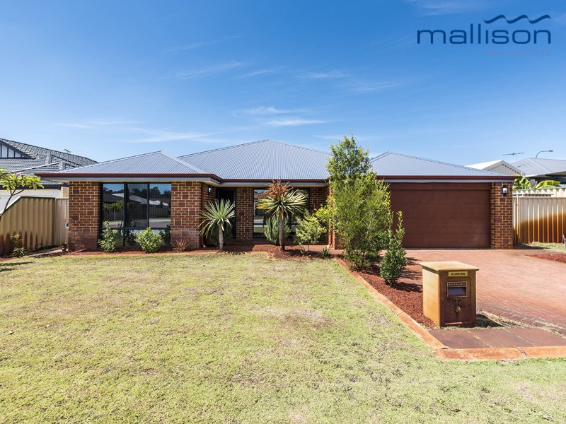 32 Moombaki Avenue, Bertram WA 6167