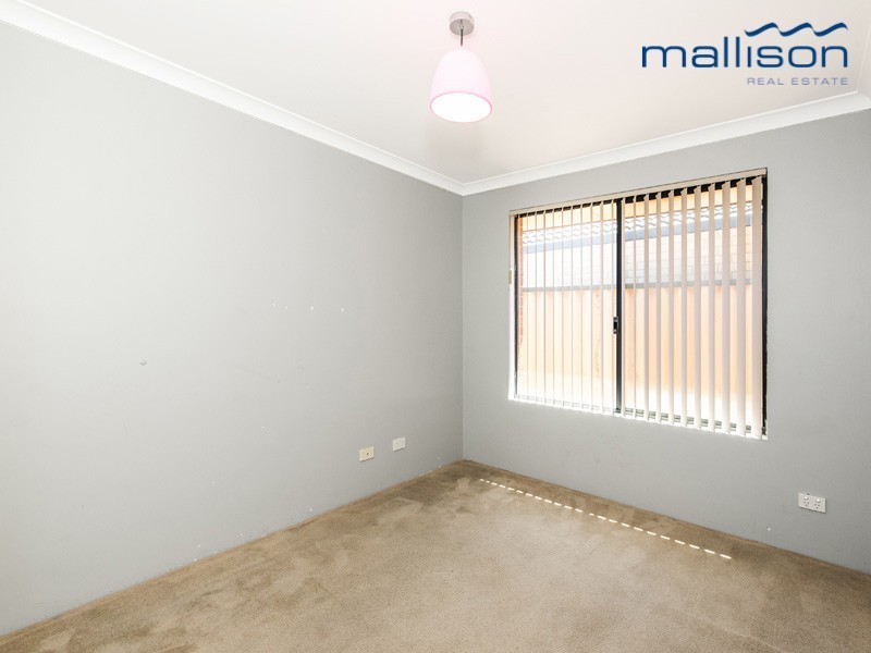 32 Moombaki Avenue, Bertram WA 6167