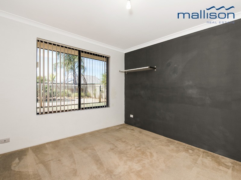 32 Moombaki Avenue, Bertram WA 6167