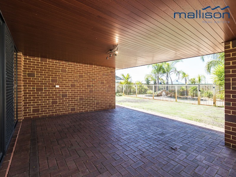 32 Moombaki Avenue, Bertram WA 6167