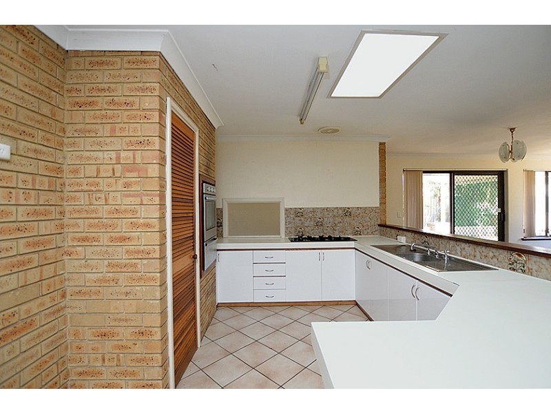 29 Fountain Way, Huntingdale WA 6110