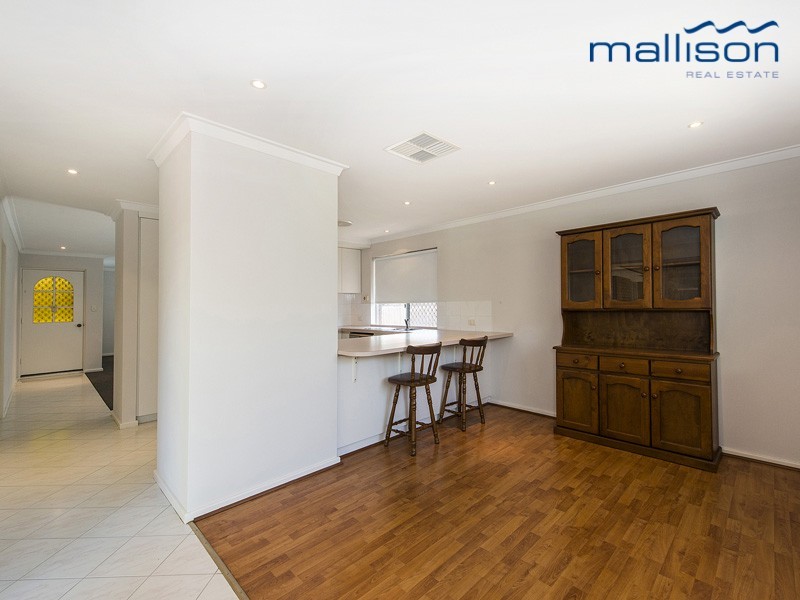 2/23 Silvertop Terrace, Willetton WA 6155