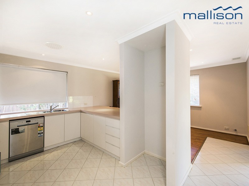 2/23 Silvertop Terrace, Willetton WA 6155
