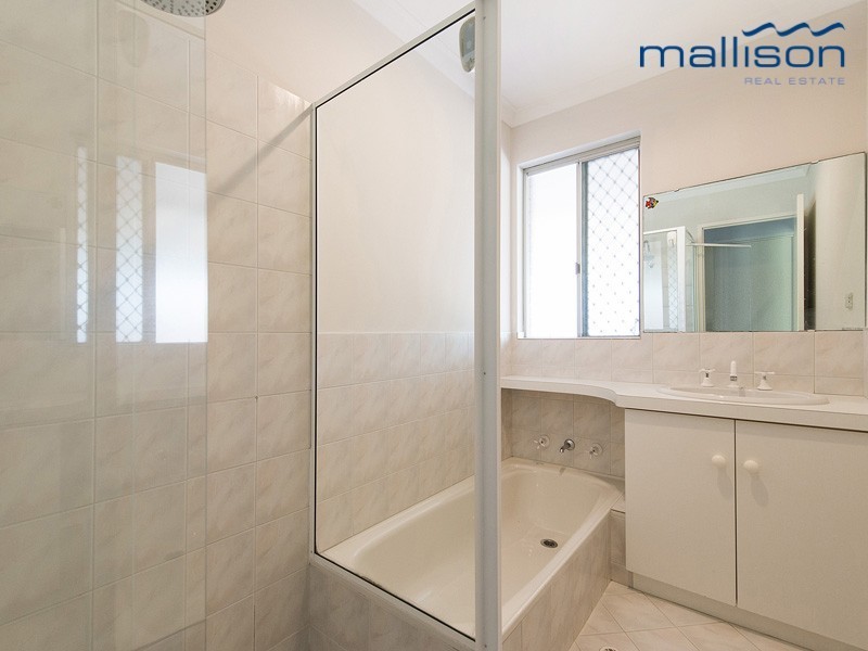 2/23 Silvertop Terrace, Willetton WA 6155