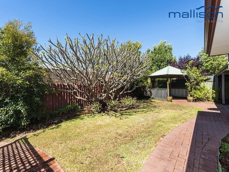 2/23 Silvertop Terrace, Willetton WA 6155