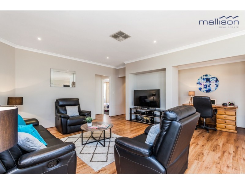 5 Westmoreland Circle, Bertram WA 6167