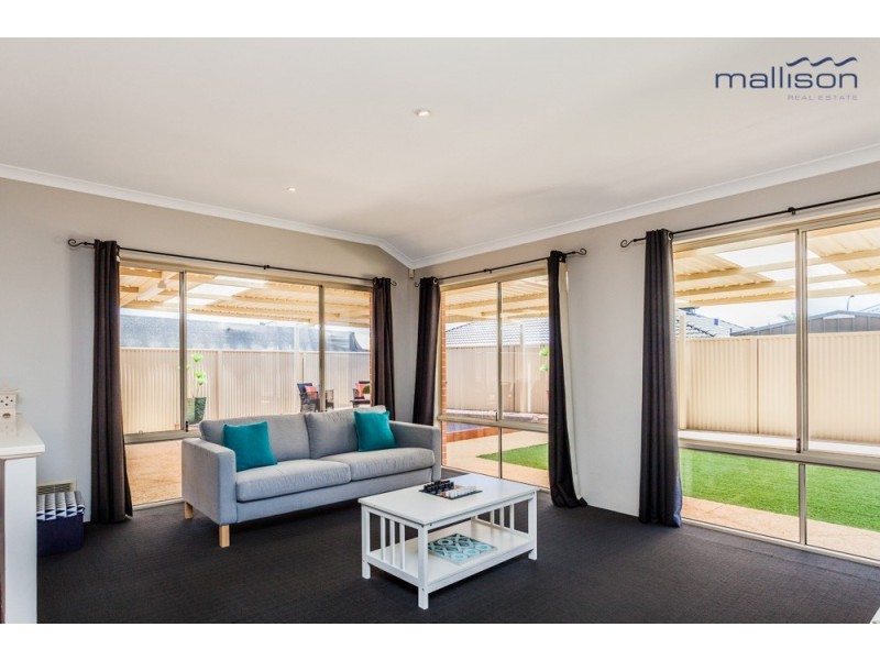 5 Westmoreland Circle, Bertram WA 6167
