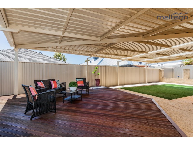 5 Westmoreland Circle, Bertram WA 6167