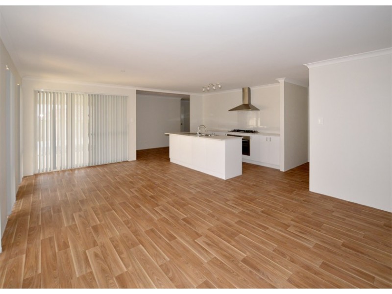 12 Charleston Street, Karnup WA 6176