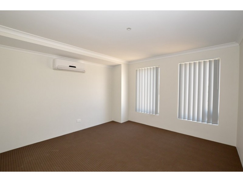 12 Charleston Street, Karnup WA 6176