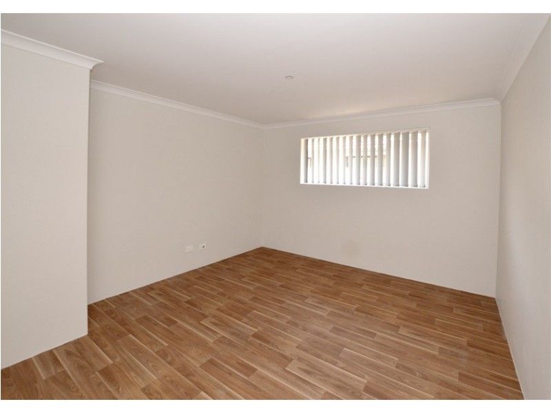 12 Charleston Street, Karnup WA 6176