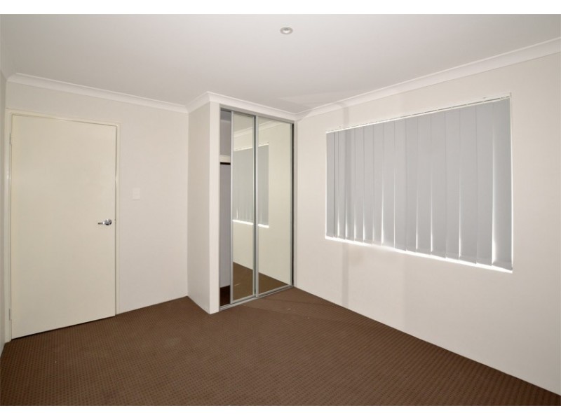 12 Charleston Street, Karnup WA 6176