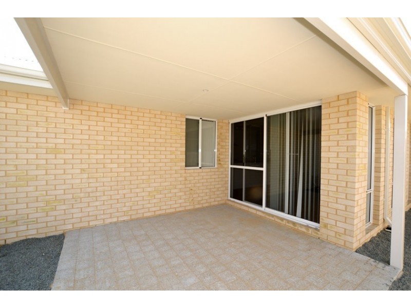 12 Charleston Street, Karnup WA 6176