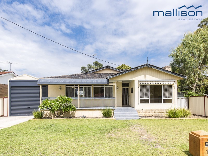 15 Tullamore Avenue, Thornlie WA 6108