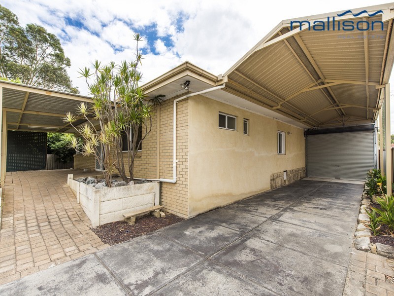 15 Tullamore Avenue, Thornlie WA 6108
