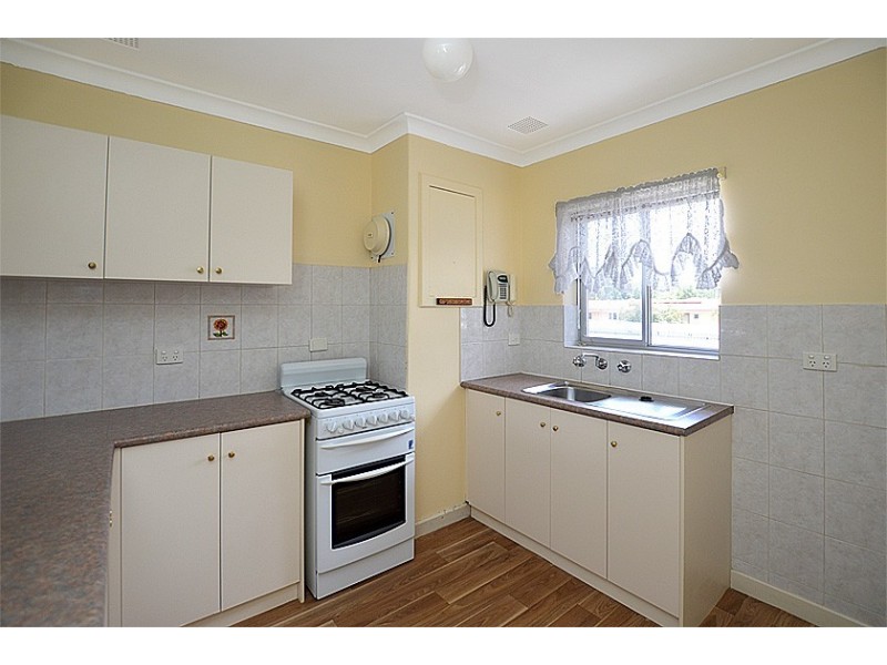 28/14 Coralie Court, Armadale WA 6112