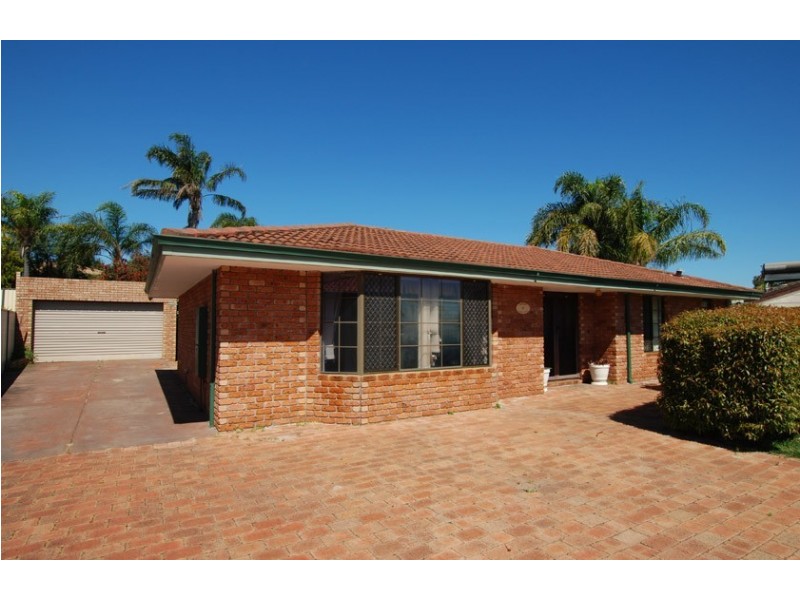 17 Dairy Court, Bibra Lake WA 6163