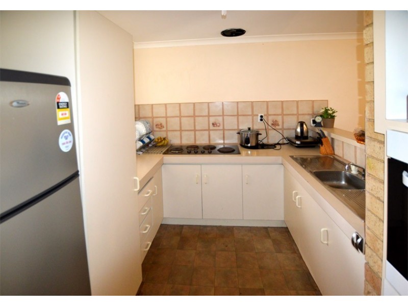 8/15 Marjorie Avenue, Shelley WA 6148