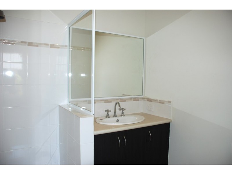 11/1 Coojong Link, Success WA 6164