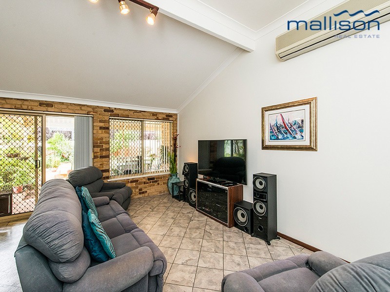 104 Aulberry Parade, Leeming WA 6149