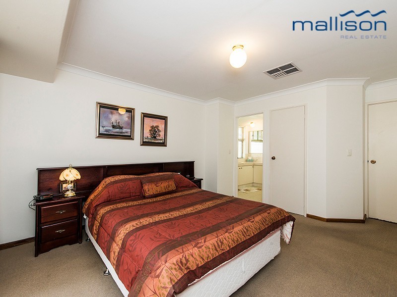 104 Aulberry Parade, Leeming WA 6149