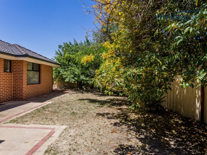 15A Seville Drive, Seville Grove WA 6112
