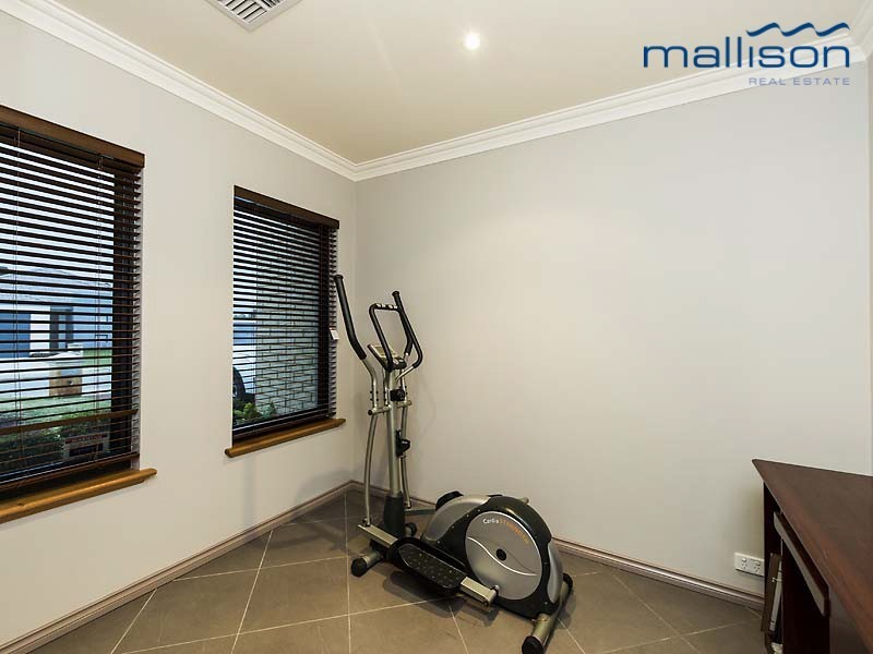 12 Karda Way, Bertram WA 6167