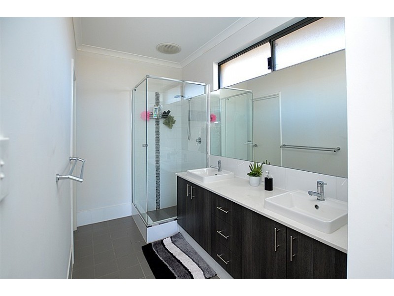 18 Rubylou Crescent, Baldivis WA 6171