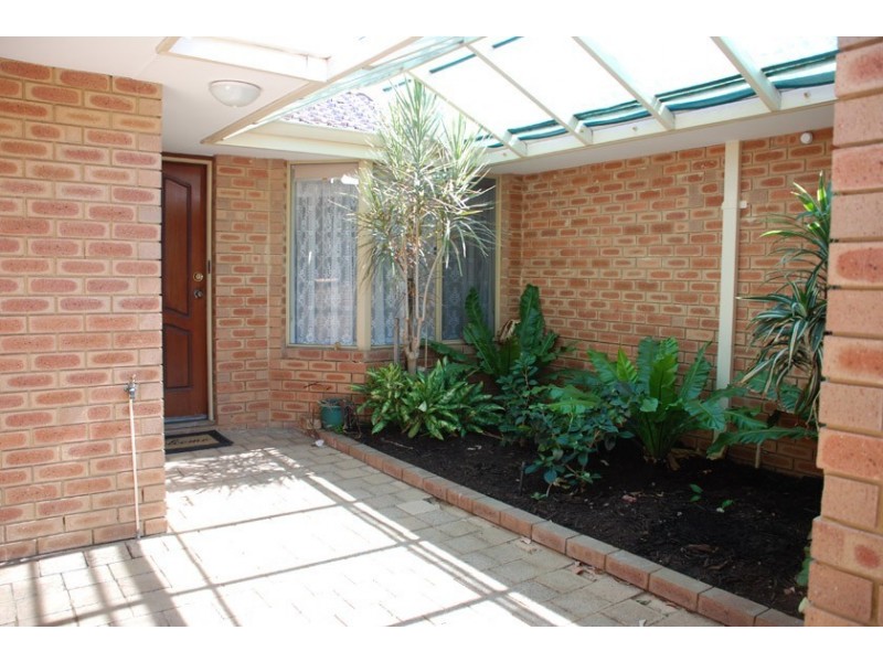 6A Kirk Road, Kardinya WA 6163