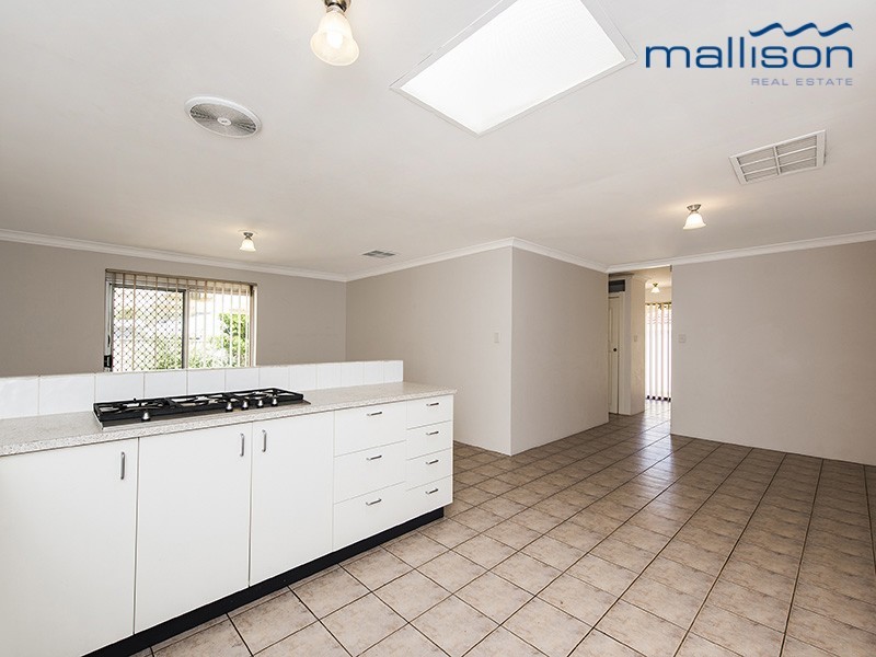 16 Perham Crescent, Leda WA 6170