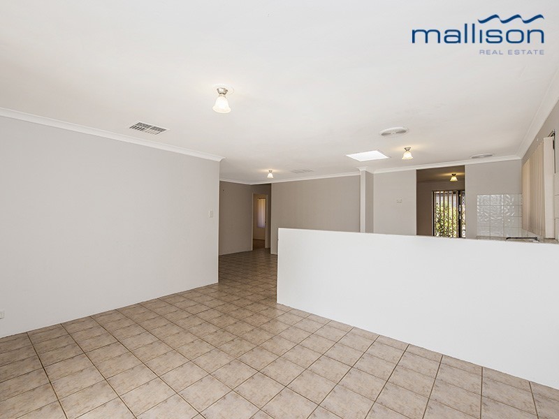16 Perham Crescent, Leda WA 6170