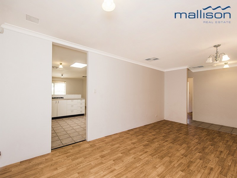 16 Perham Crescent, Leda WA 6170