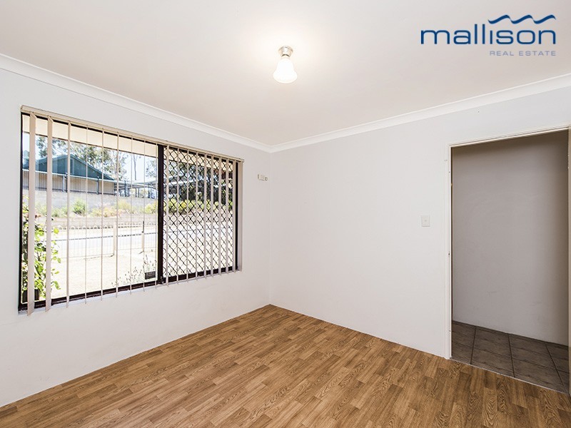 16 Perham Crescent, Leda WA 6170