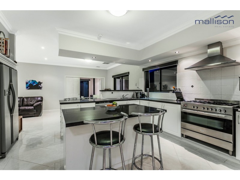 16 Granby Road, Secret Harbour WA 6173