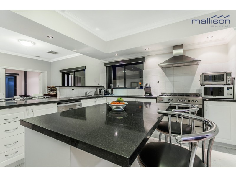 16 Granby Road, Secret Harbour WA 6173