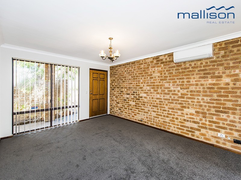 2/40 Lockhart Street, Como WA 6152