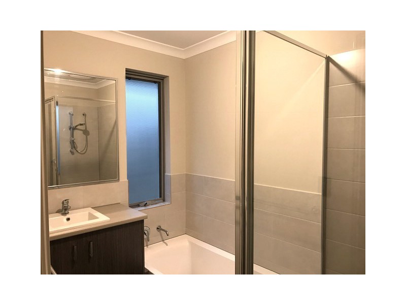 B/19 Eureka Road, Wilson WA 6107