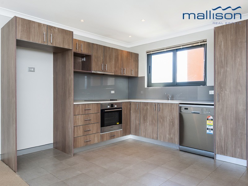 79/6 Walsh Loop, Joondalup WA 6027