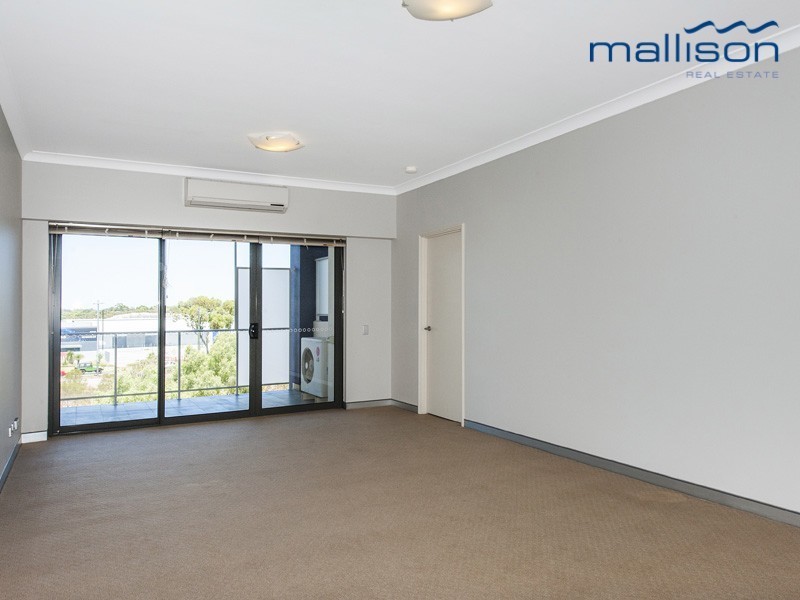 79/6 Walsh Loop, Joondalup WA 6027