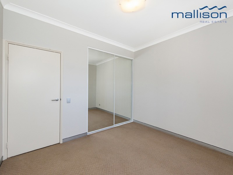 79/6 Walsh Loop, Joondalup WA 6027