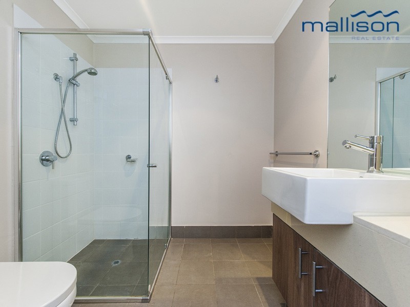 79/6 Walsh Loop, Joondalup WA 6027