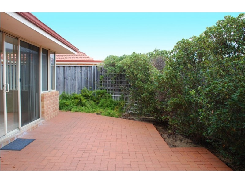 A/36 Pennlake Drive, Spearwood WA 6163