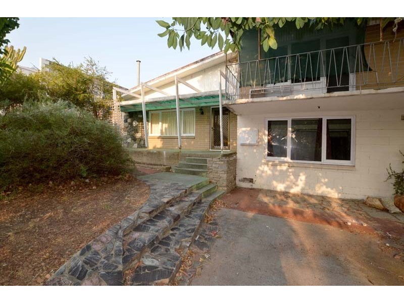 12 Gundill Street, Booragoon WA 6154