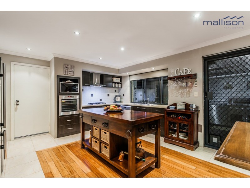 136 Parkway Road, Bibra Lake WA 6163