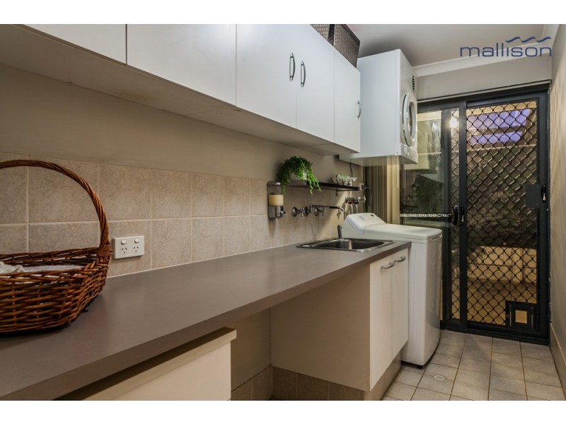 136 Parkway Road, Bibra Lake WA 6163