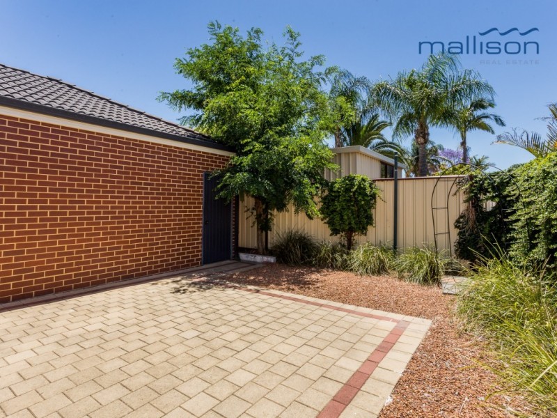 15A Seville Drive, Seville Grove WA 6112