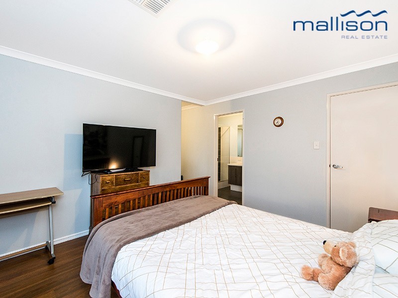 15 Rossiter Avenue, Piara Waters WA 6112
